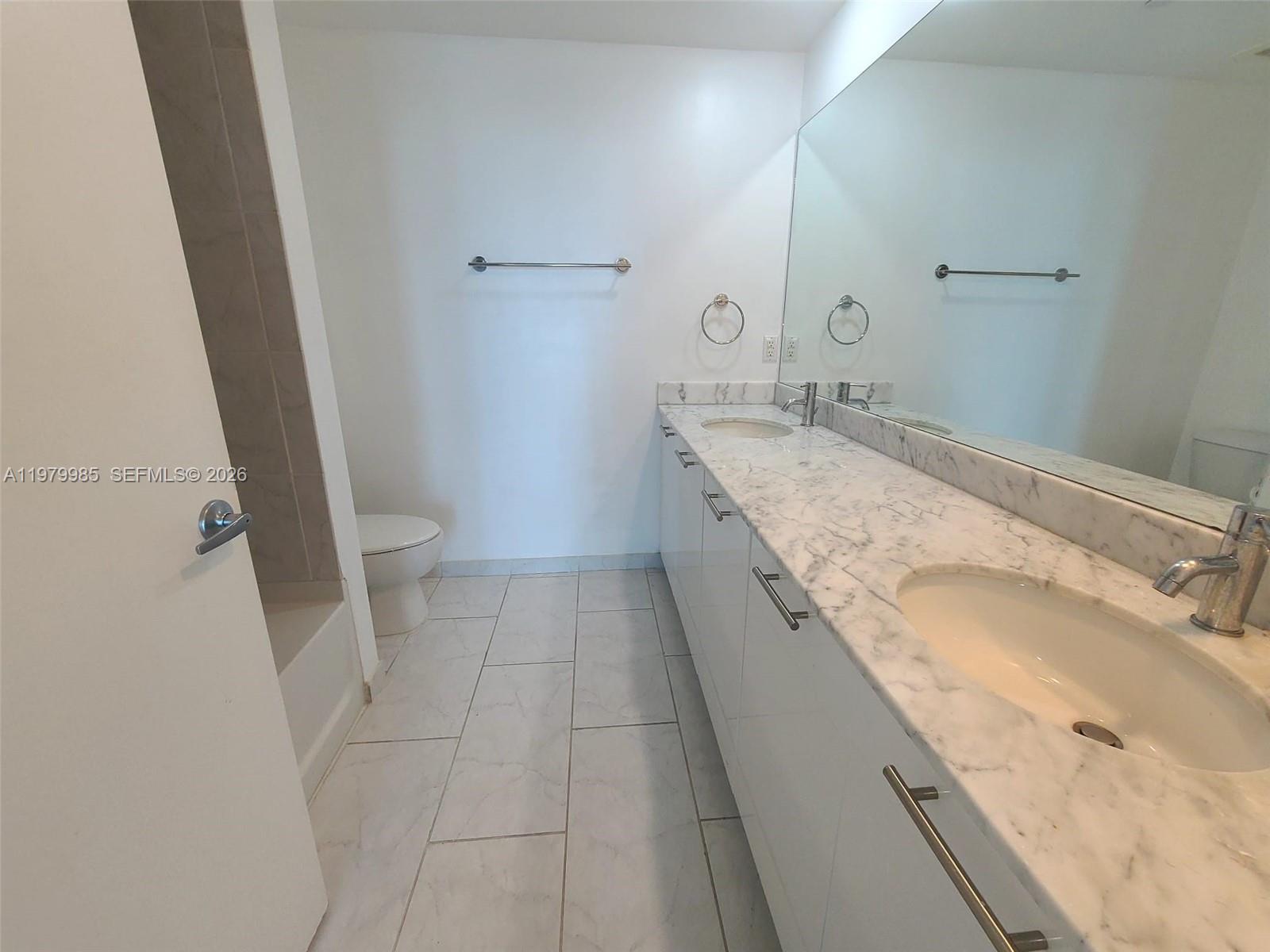 THE PLAZA ON BRICKELL - Residential Lease