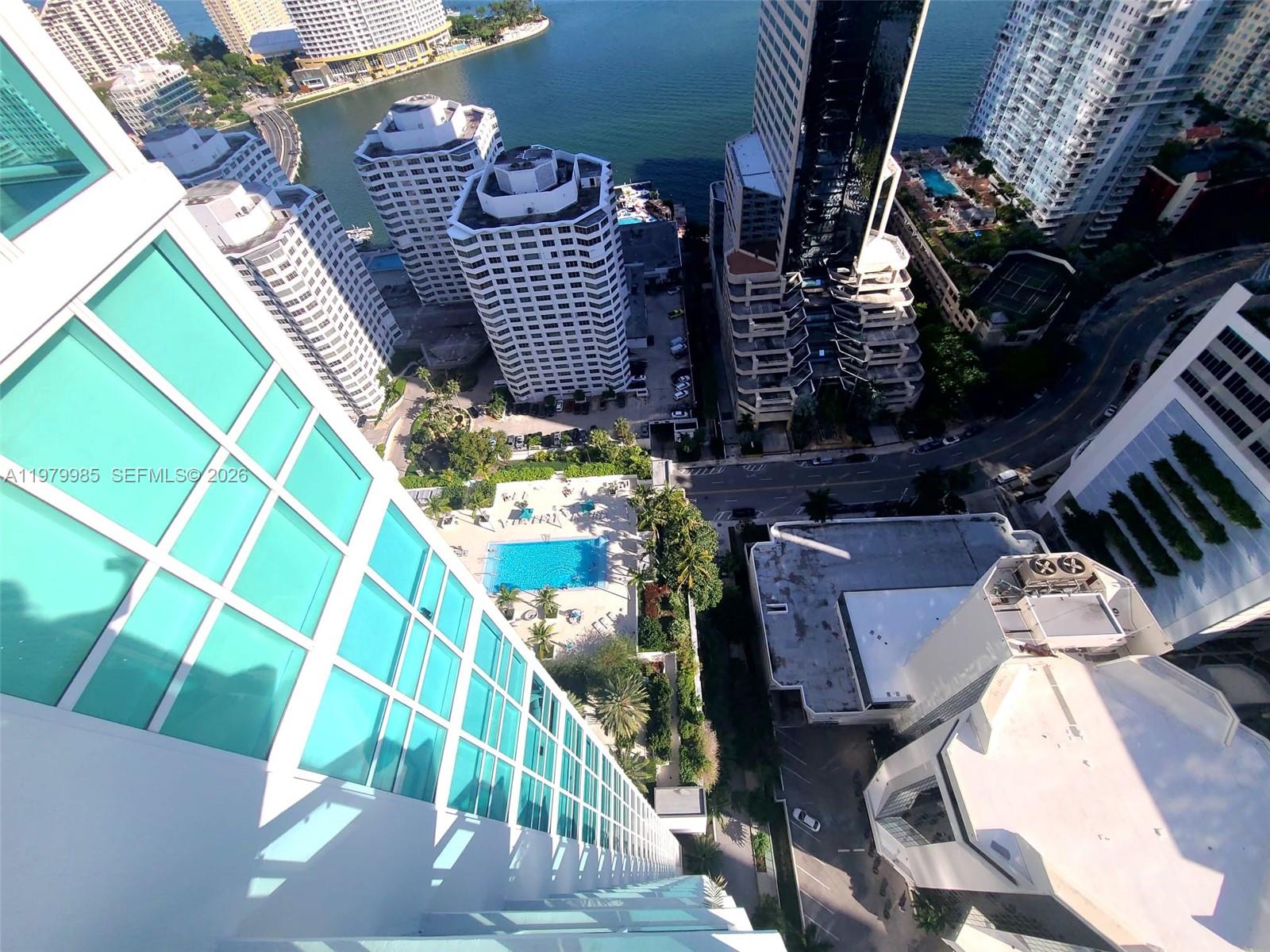 THE PLAZA ON BRICKELL - Residential Lease