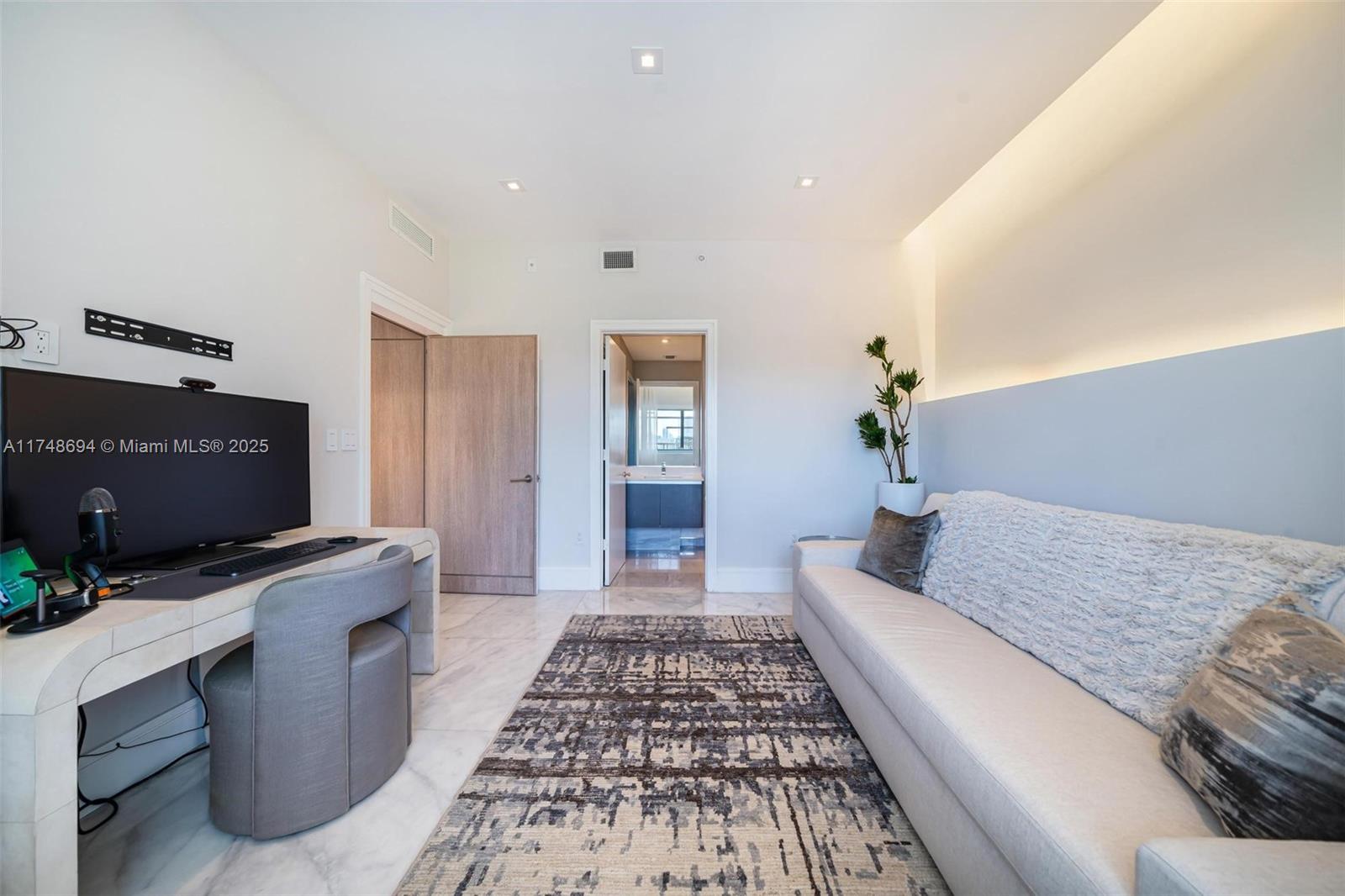 ISLAND VIEW ADDN - Residential