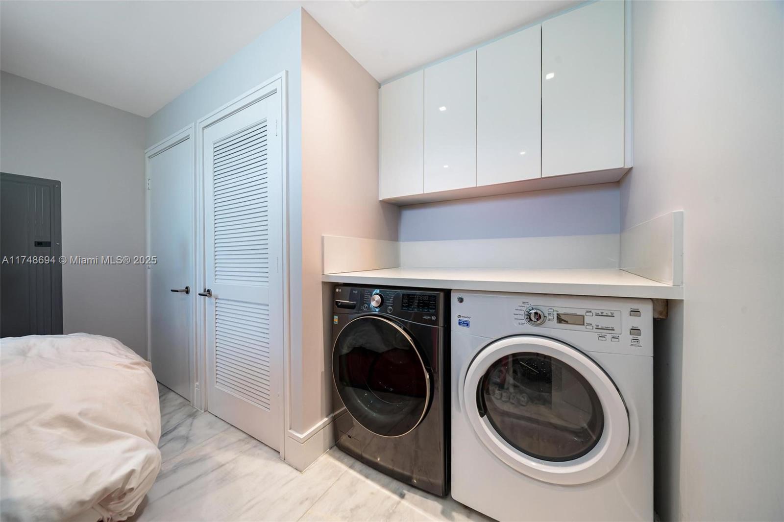 ISLAND VIEW ADDN - Residential