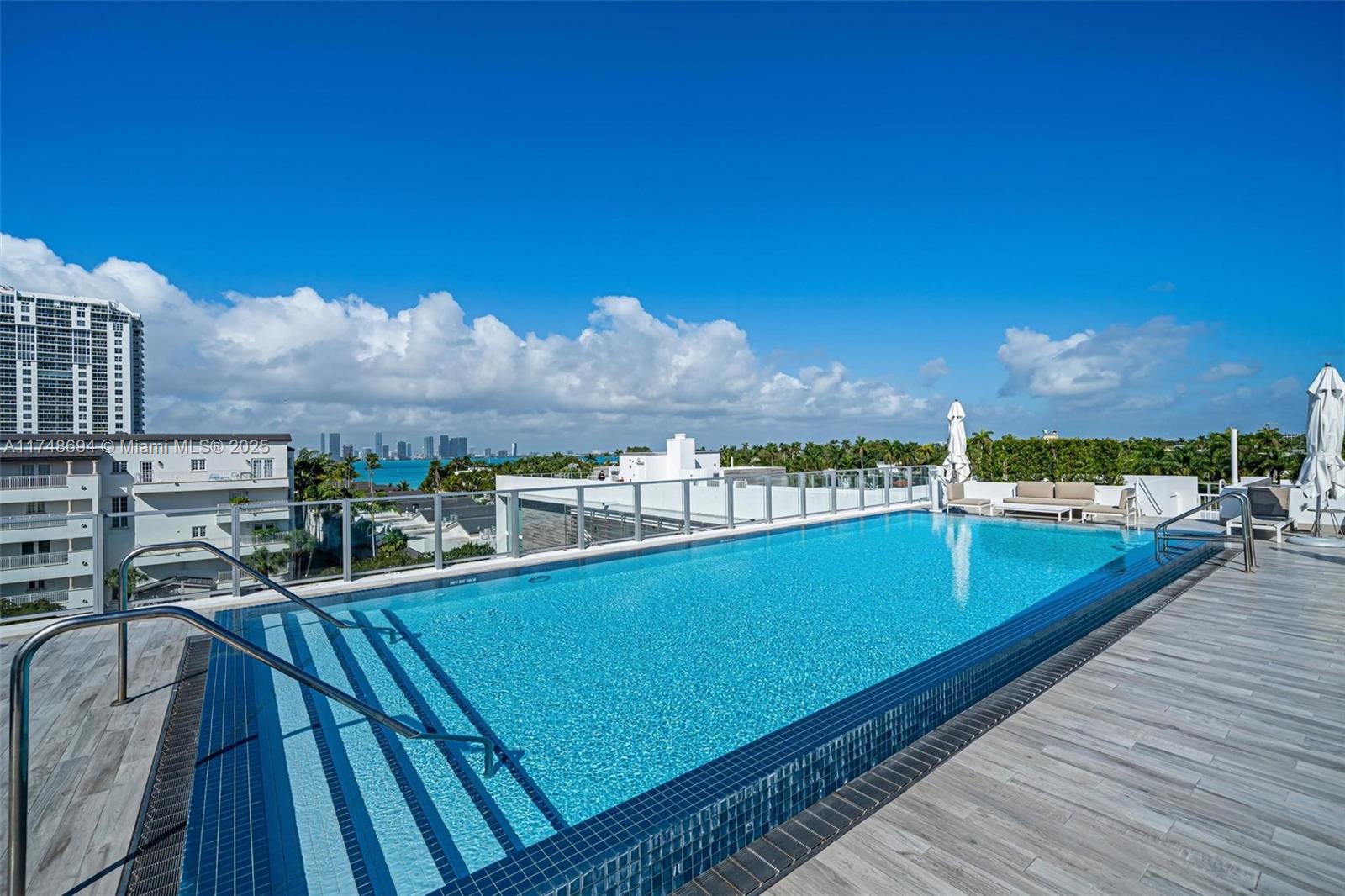 ISLAND VIEW ADDN - Residential