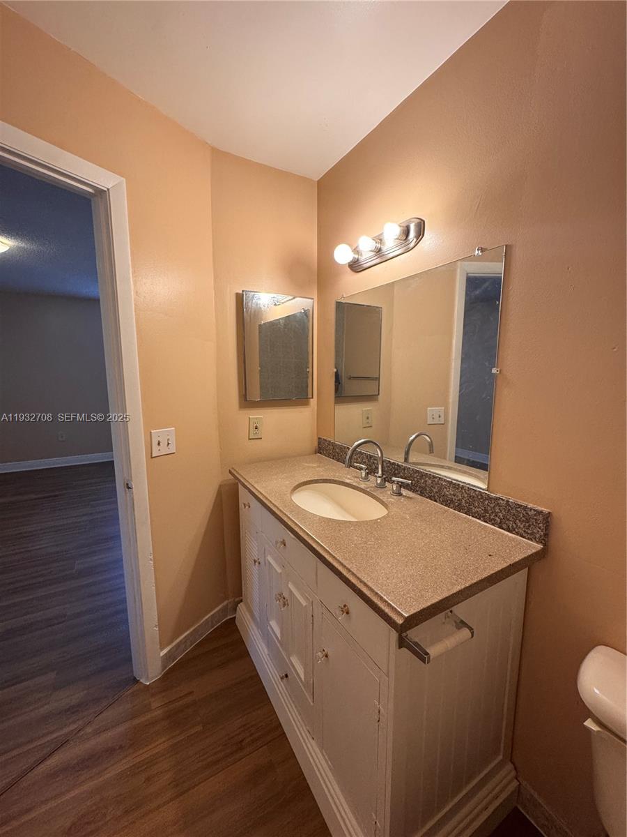 MEADOWS OF MIRAMAR - Residential Lease