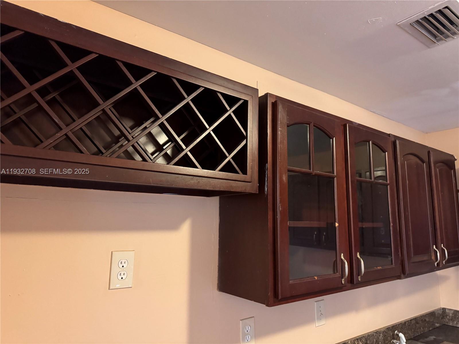 MEADOWS OF MIRAMAR - Residential Lease