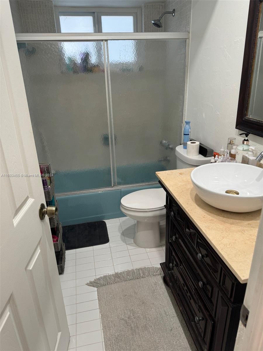 KEYSTONE GARDENS CONDO - Residential