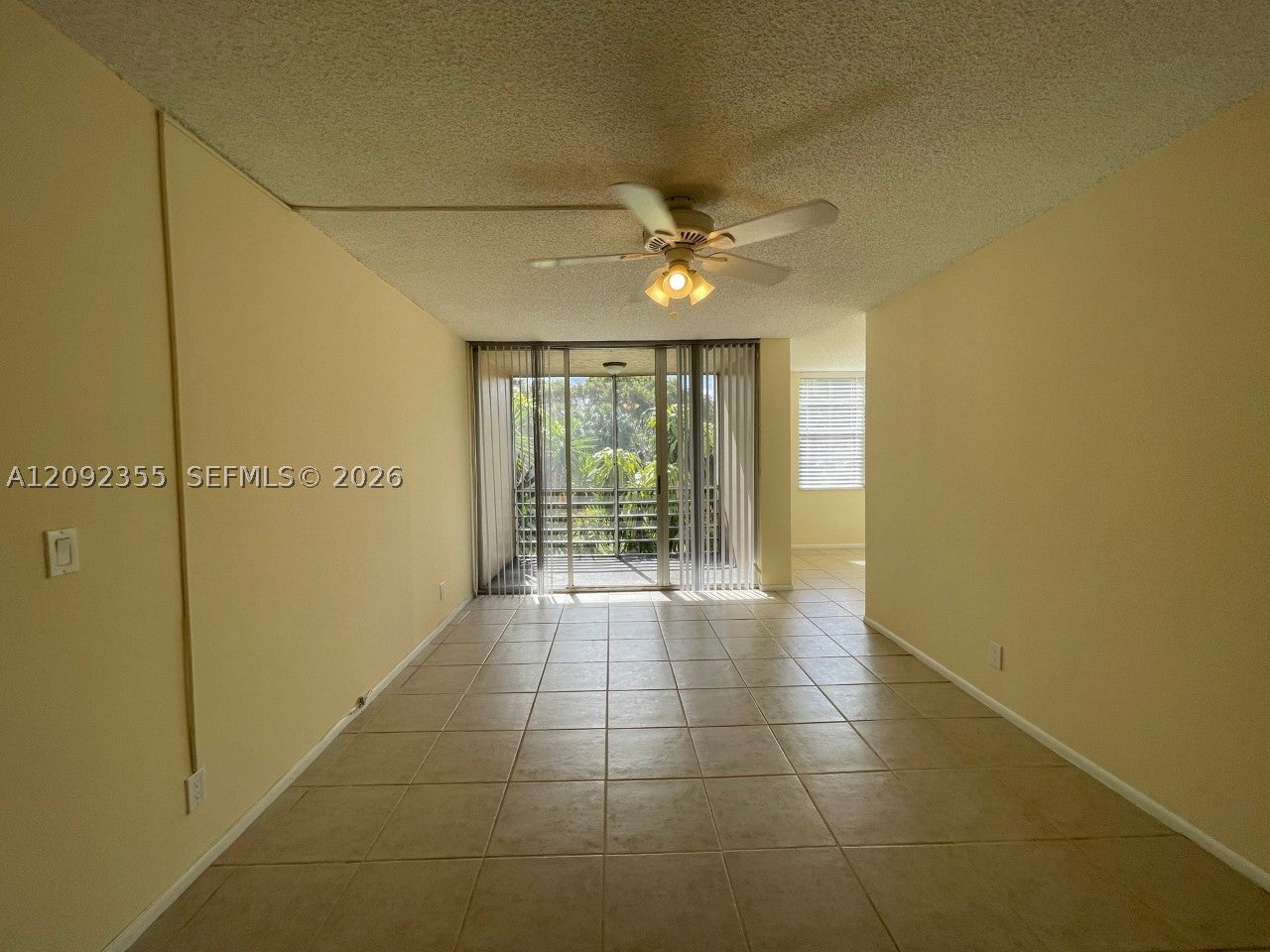 9431 Live Oak Pl 203, Davie FL 33324