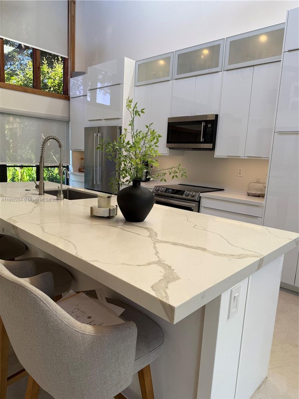 Photo of 8961 SW 6th Ct, Plantation, FL 33324 (MLS # A11802284)