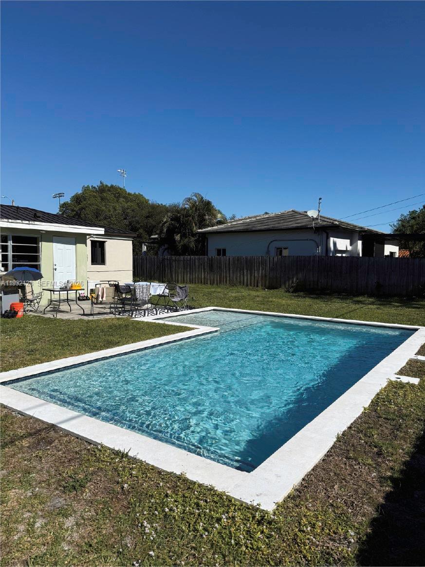 MIAMI SHORES EXTENSION - Residential