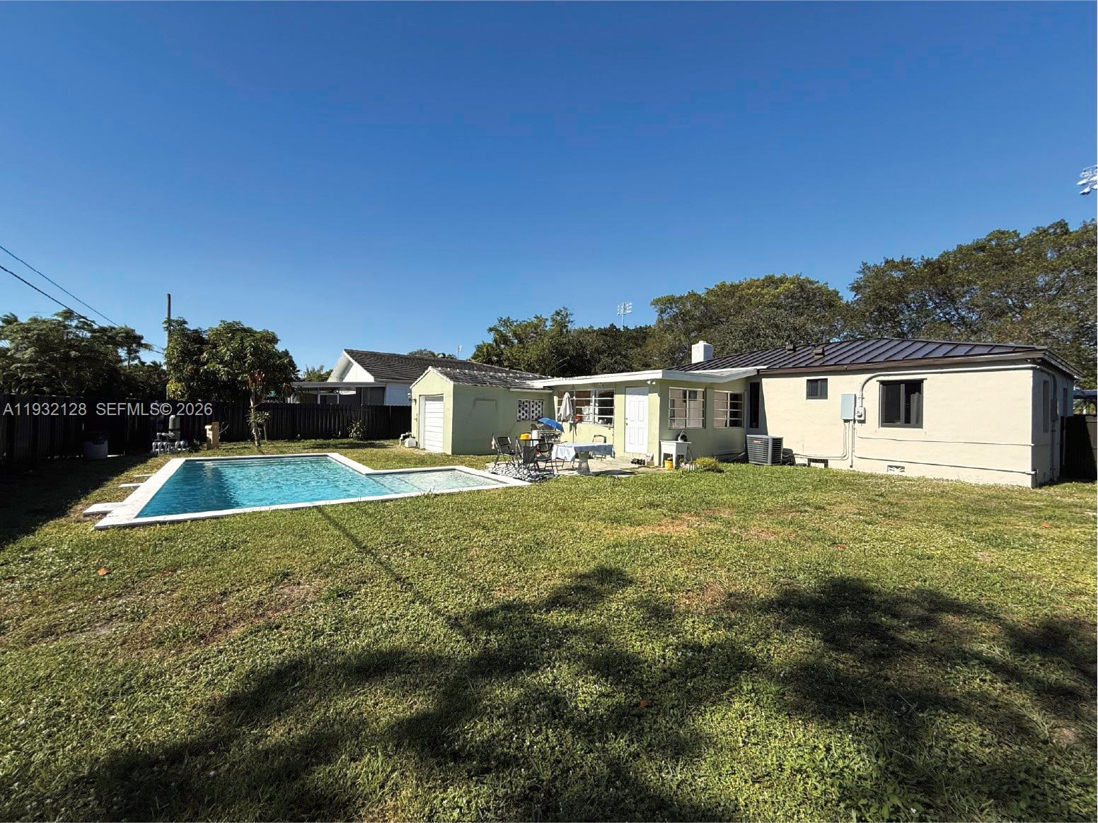 MIAMI SHORES EXTENSION - Residential