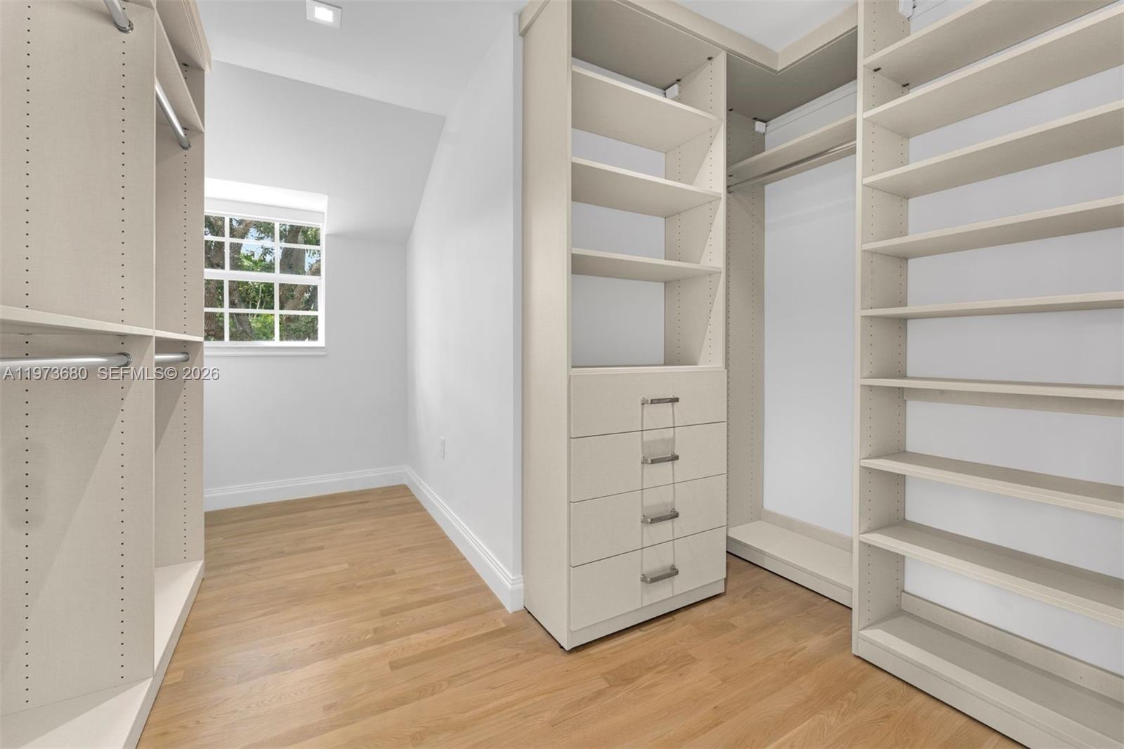 LA GORCE ISLAND - Residential