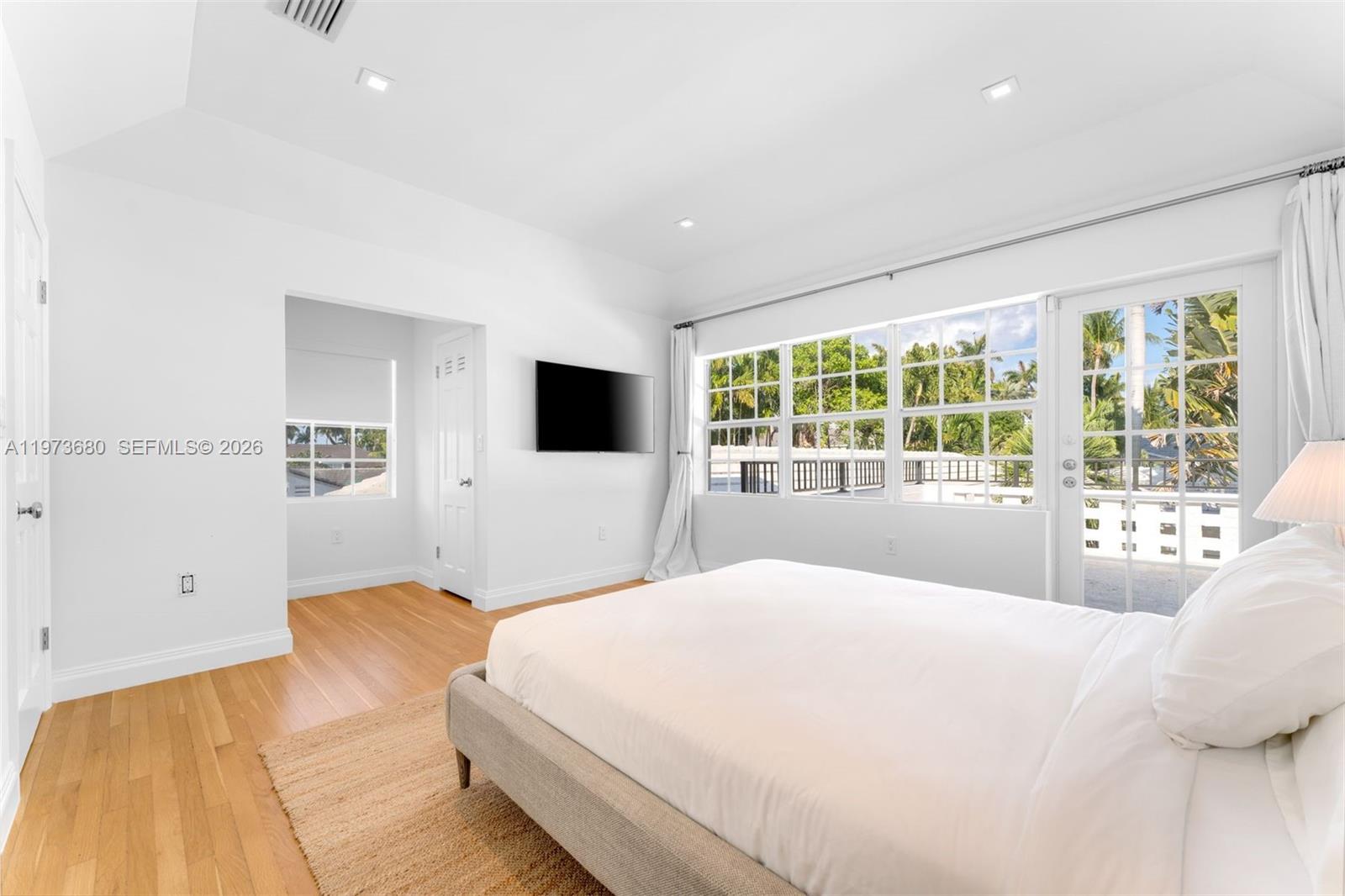 LA GORCE ISLAND - Residential