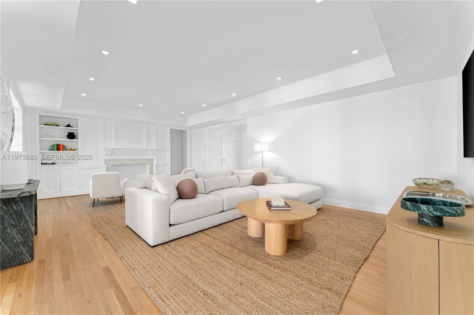 LA GORCE ISLAND - Residential