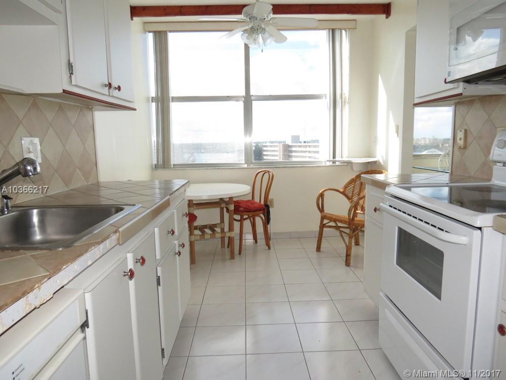 WILSHIRE CONDO - Residential Lease
