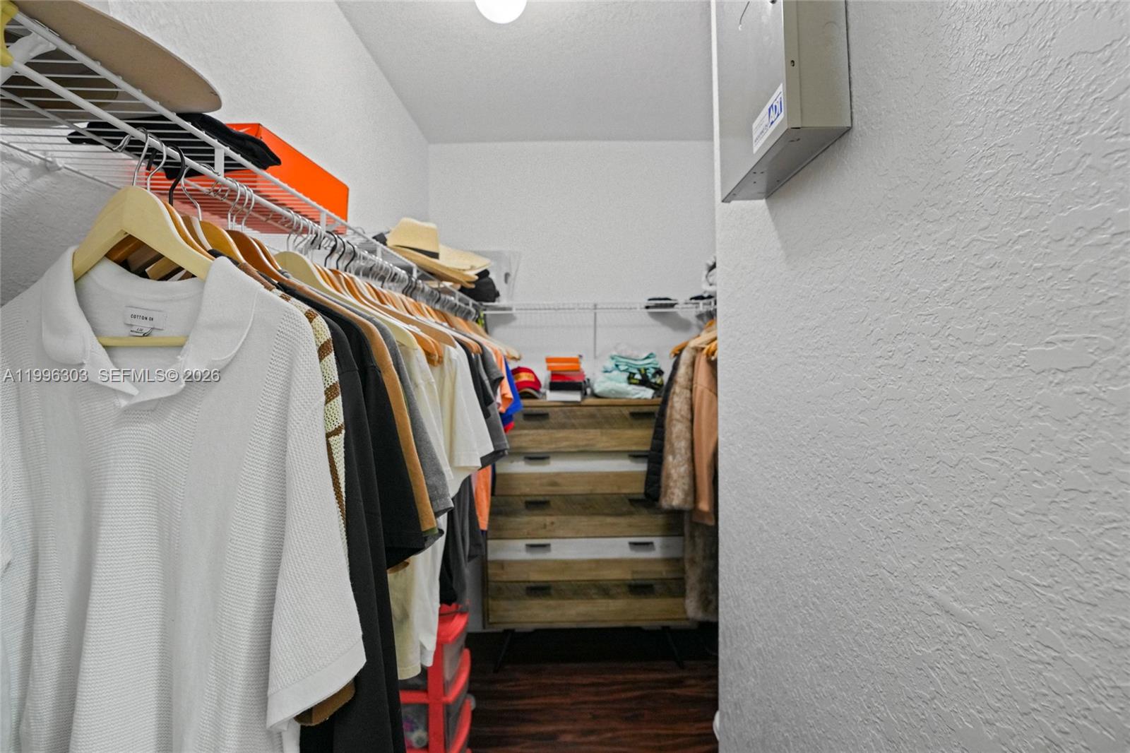 ESCADA - Residential