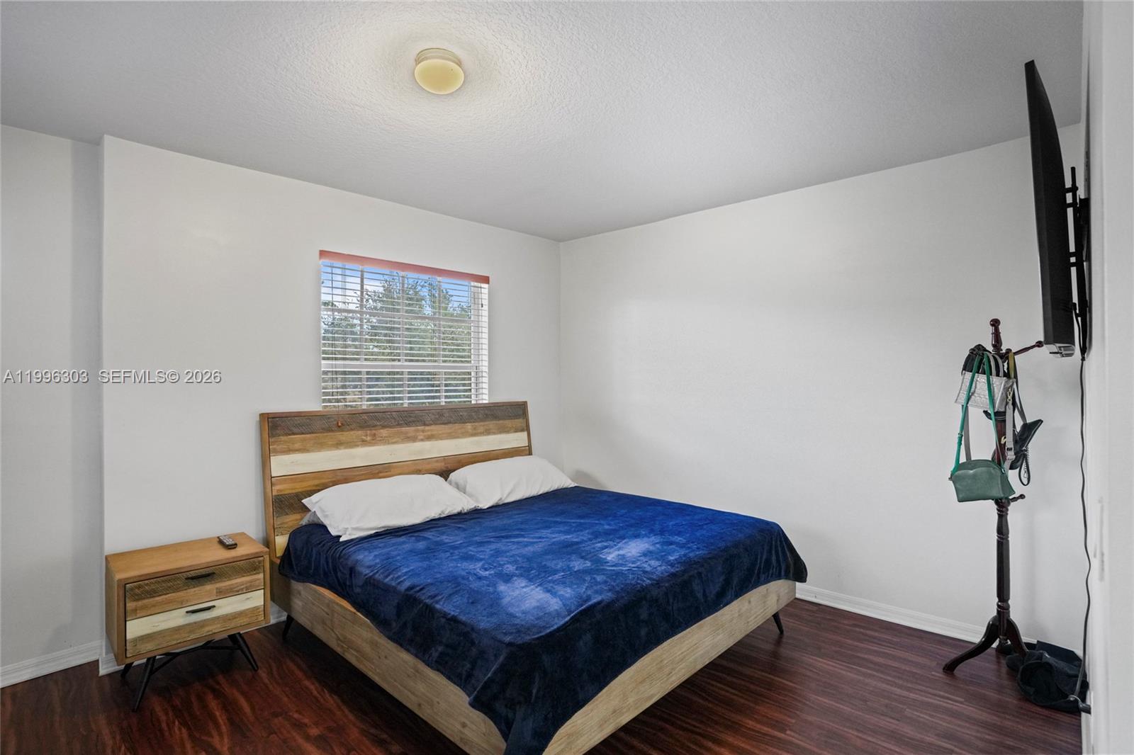 ESCADA - Residential