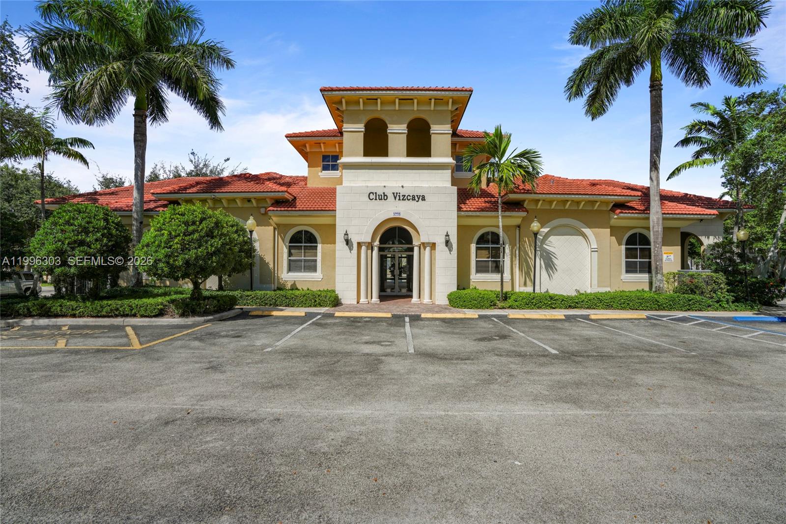 ESCADA - Residential