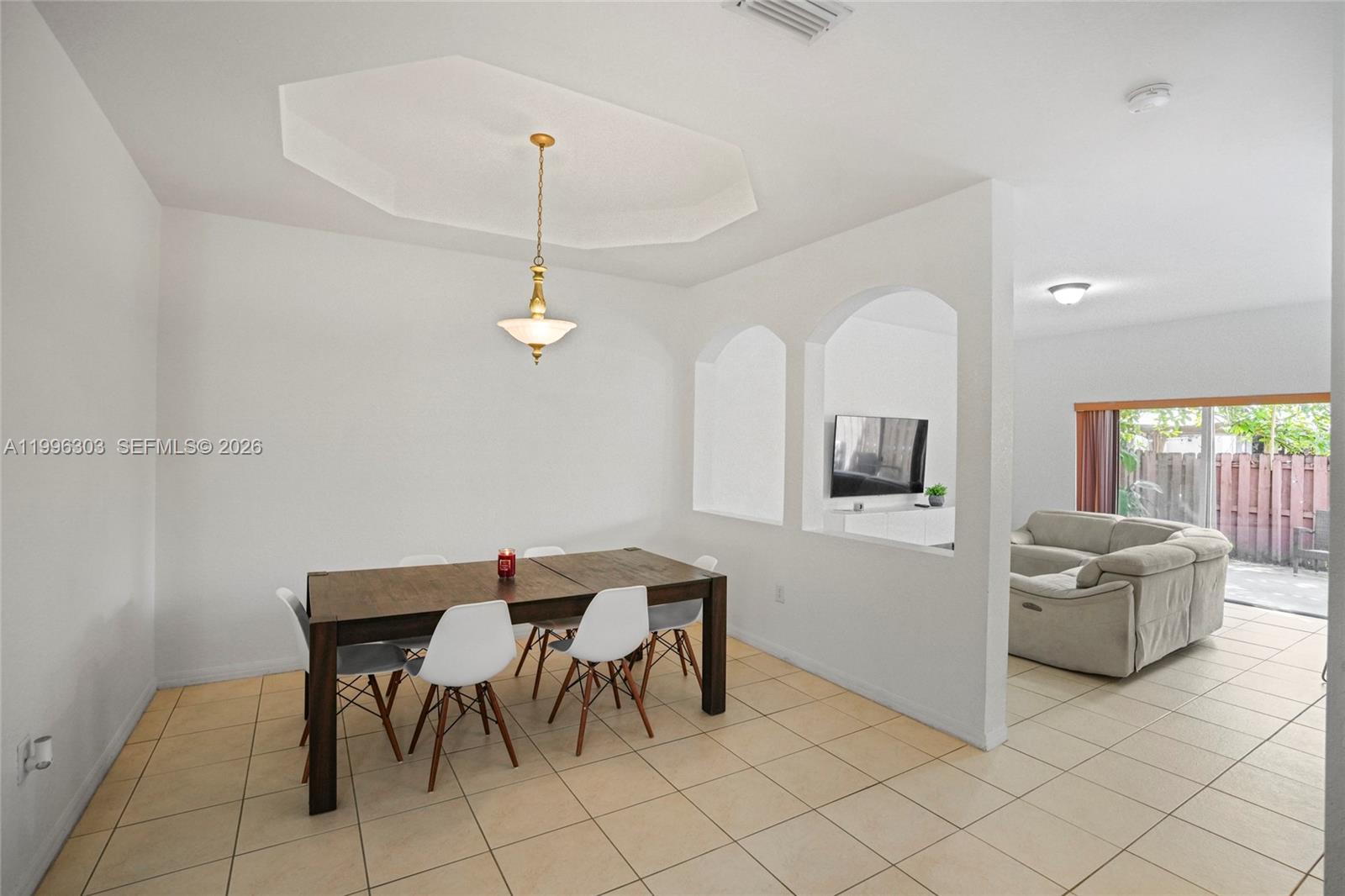 ESCADA - Residential