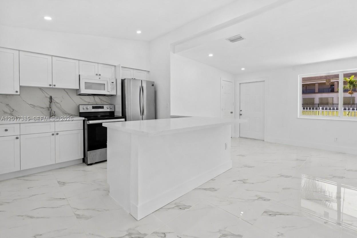BERTHA PARK - Residential