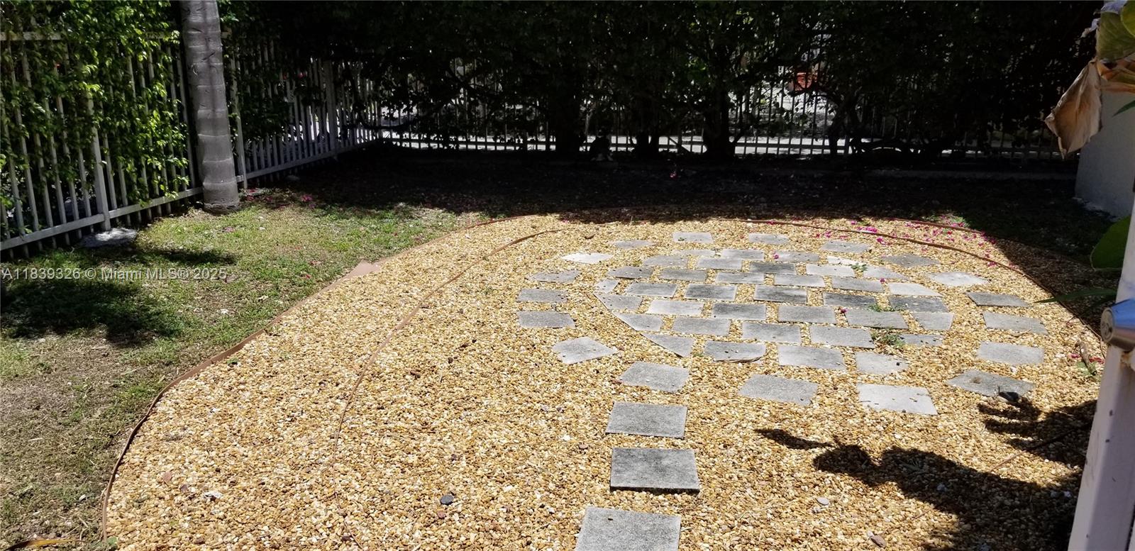 EVERGLADES SOUTH CONDO - Residential