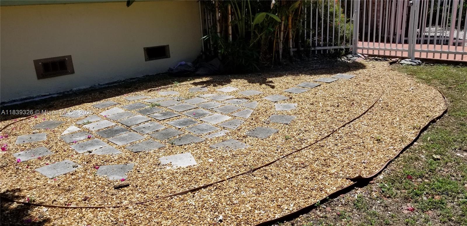 EVERGLADES SOUTH CONDO - Residential