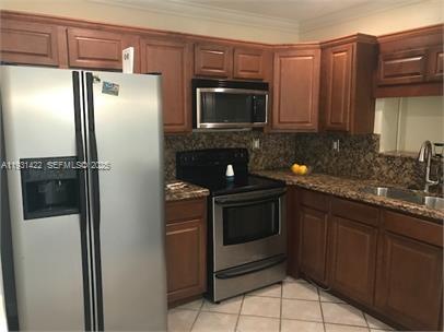 LAUDERDALE NORTH PARK SEC - Residential Lease