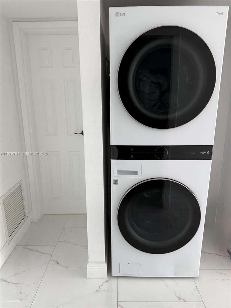 POINCIANA PLACE CONDO 1,2 - Residential