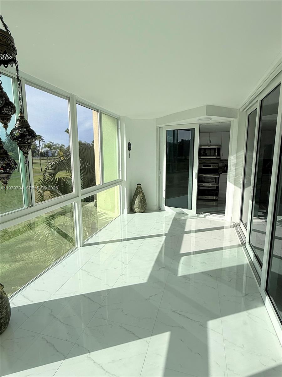 POINCIANA PLACE CONDO 1,2 - Residential