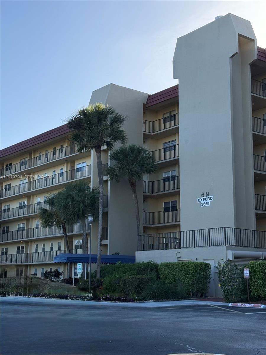 POINCIANA PLACE CONDO 1,2 - Residential