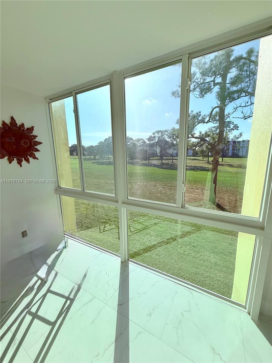 POINCIANA PLACE CONDO 1,2 - Residential