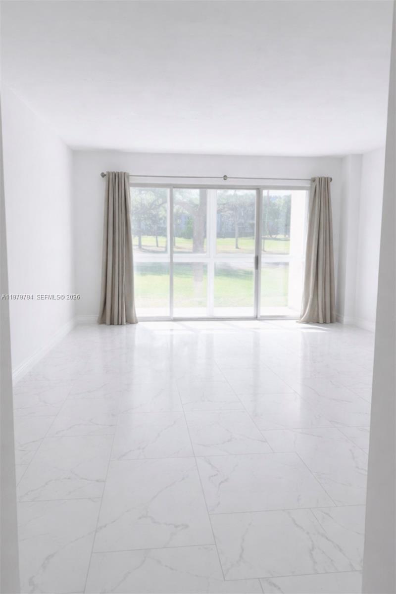 POINCIANA PLACE CONDO 1,2 - Residential