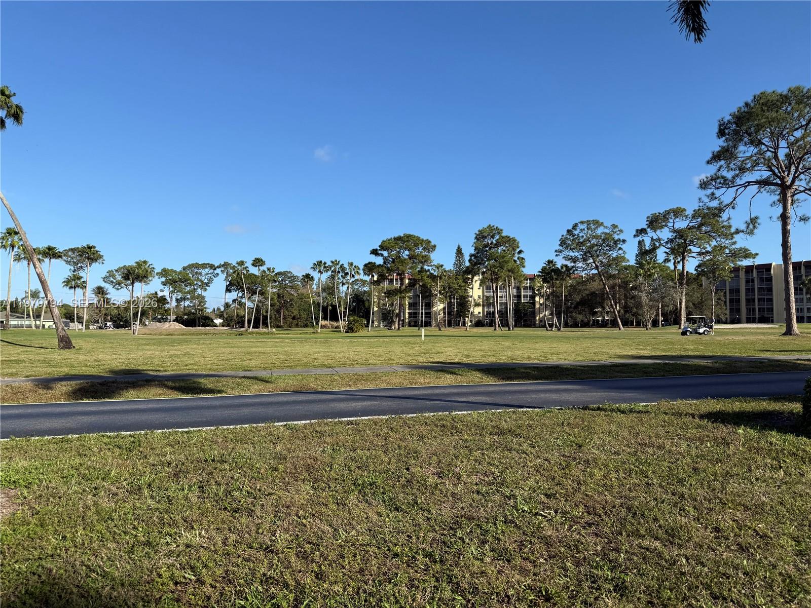 POINCIANA PLACE CONDO 1,2 - Residential