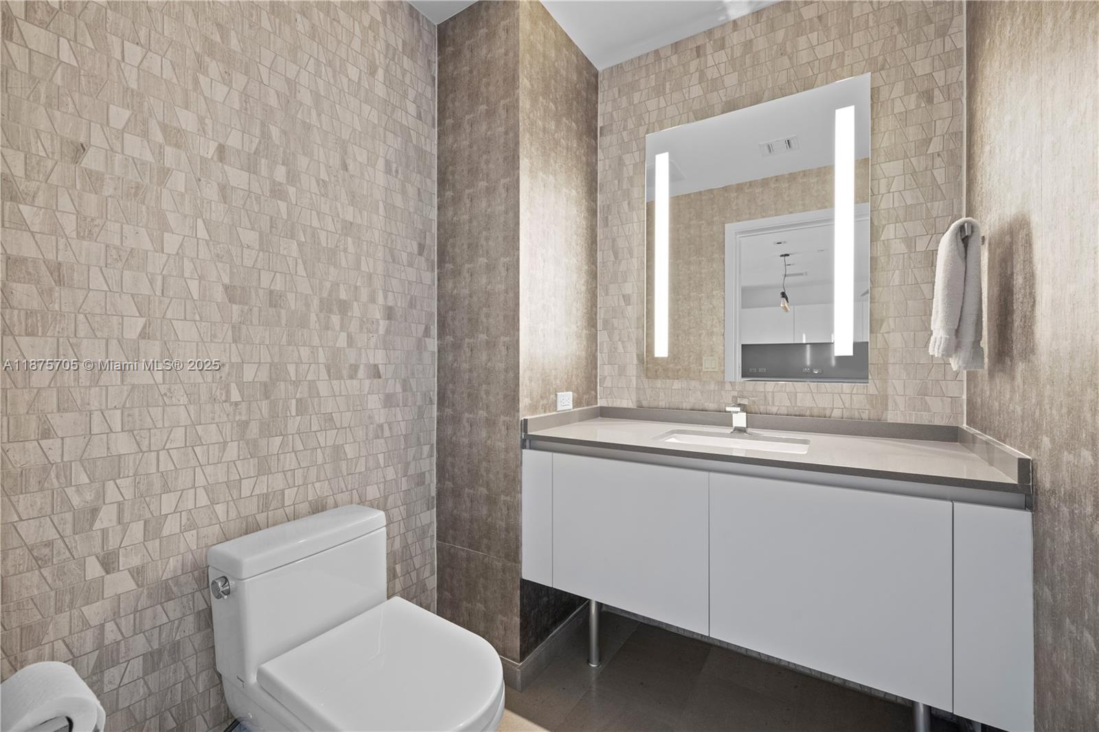 RISE CONDO - Residential Lease