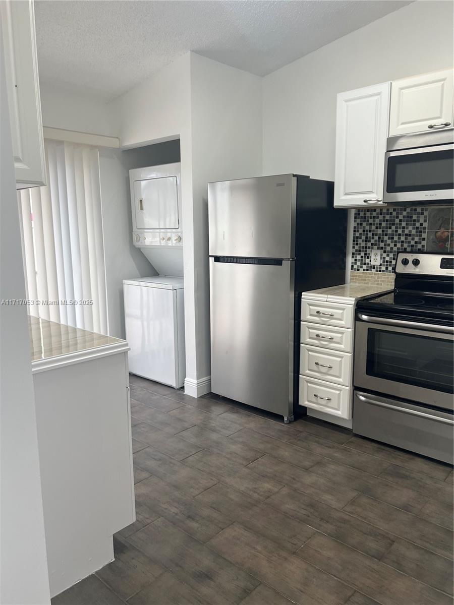 PALM CLUB VILLAGE I CONDO - Residential