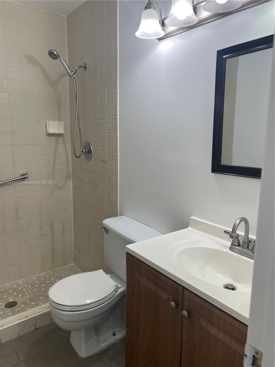 PALM CLUB VILLAGE I CONDO - Residential