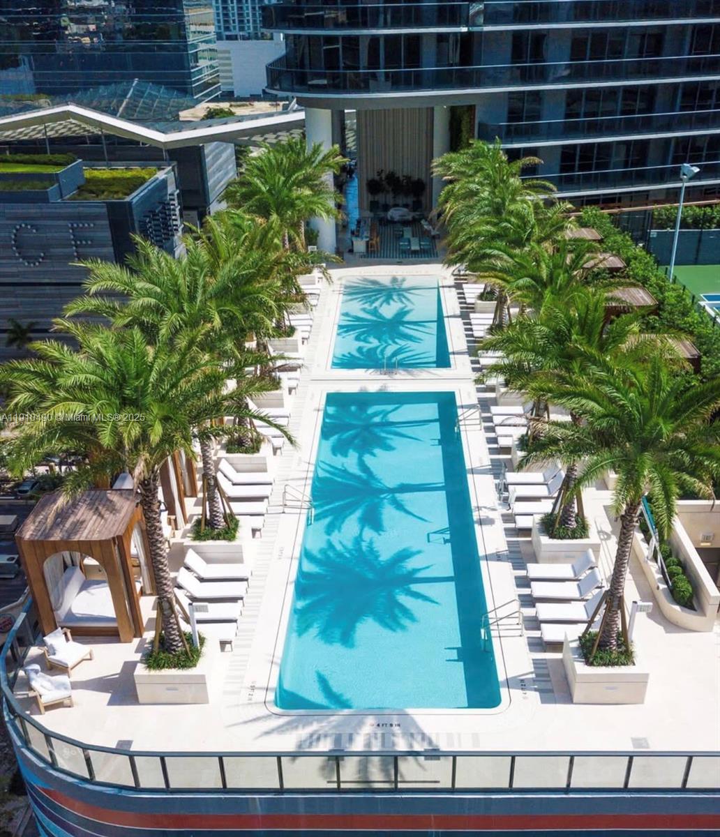 801 SMA RESIDENCES CONDO - Residential