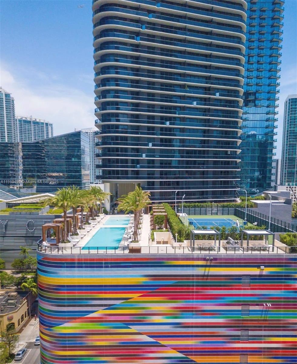 801 SMA RESIDENCES CONDO - Residential