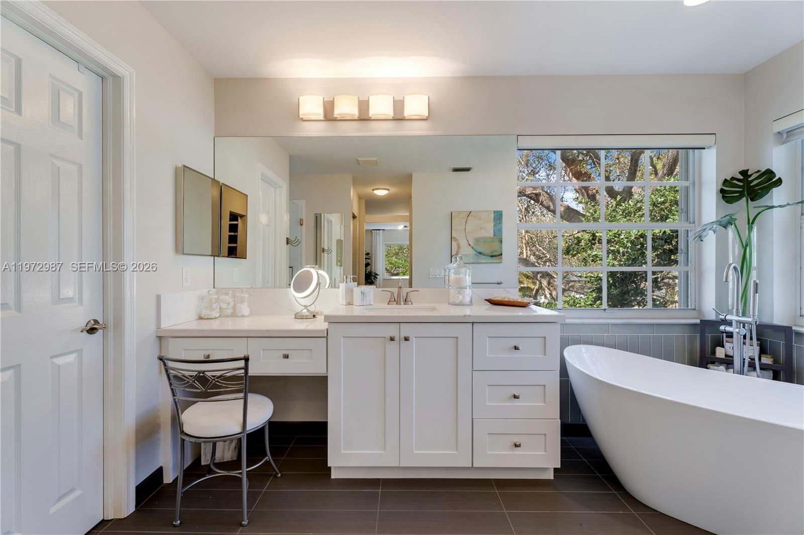 PINE GLENN ESTATES - Residential