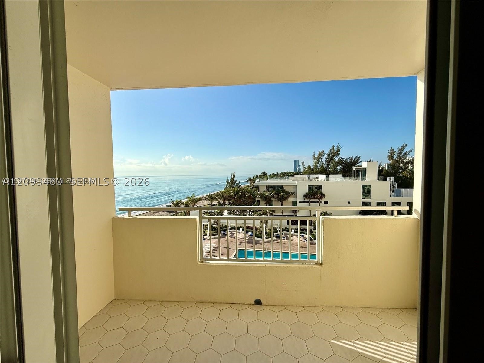 3180 S Ocean Dr 509