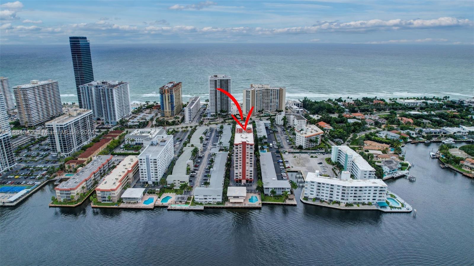 3161 S Ocean Dr 203, Hallandale Beach, Broward County, Florida - 1 Bedrooms  
2 Bathrooms - 