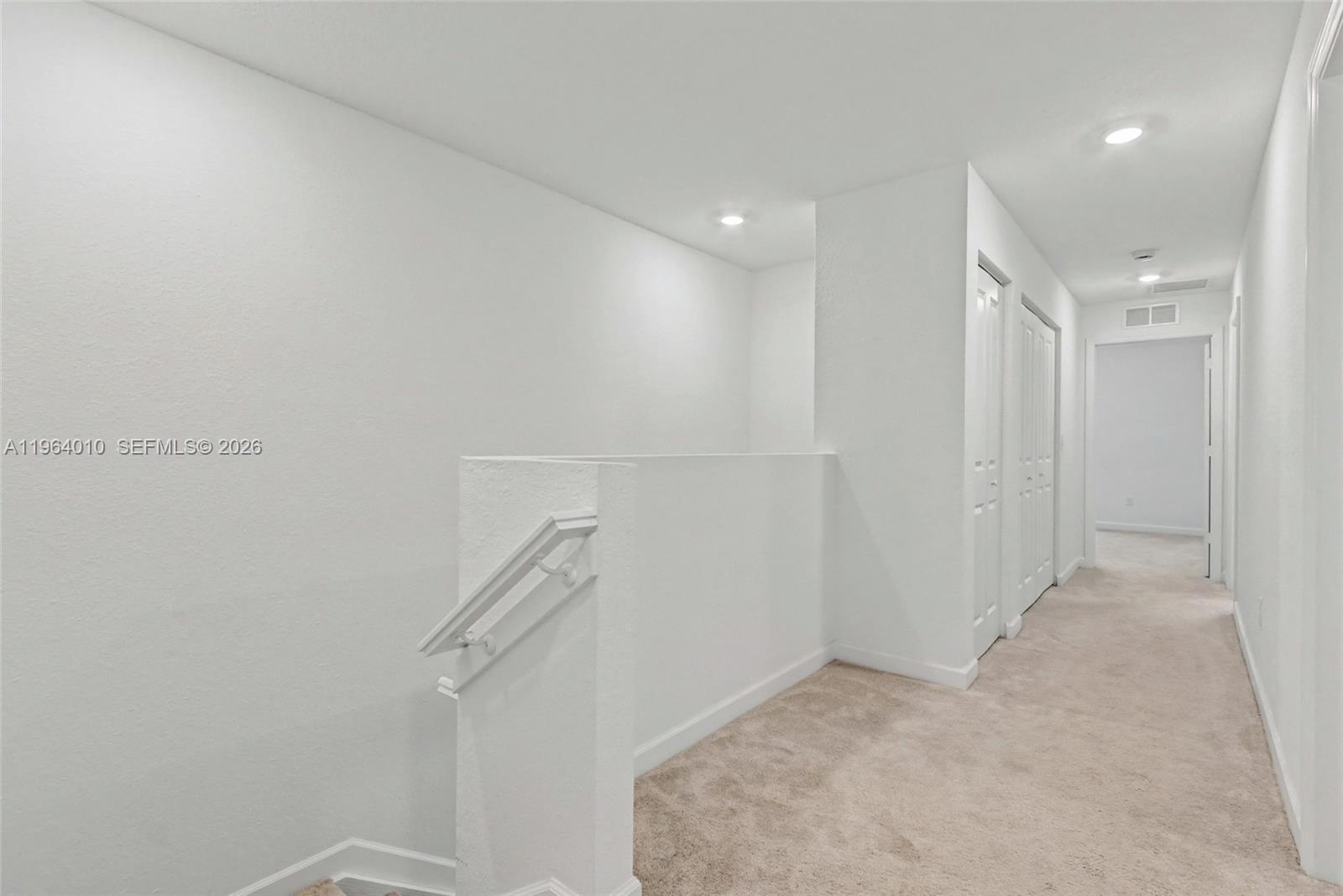 LAKESHORE AT THE FOUNTAINS - Residential