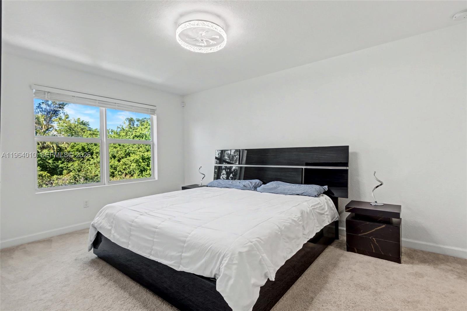 LAKESHORE AT THE FOUNTAINS - Residential