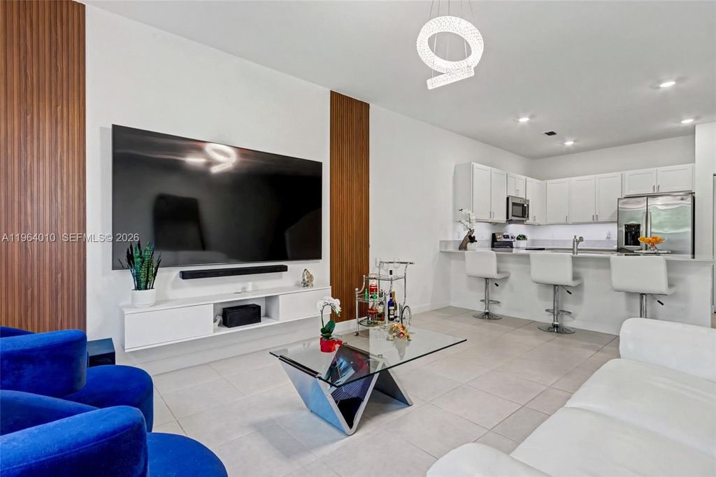 Photo of 4303 Hammock Grove Dr, Lake Worth, FL 33467 (MLS # A11964010)