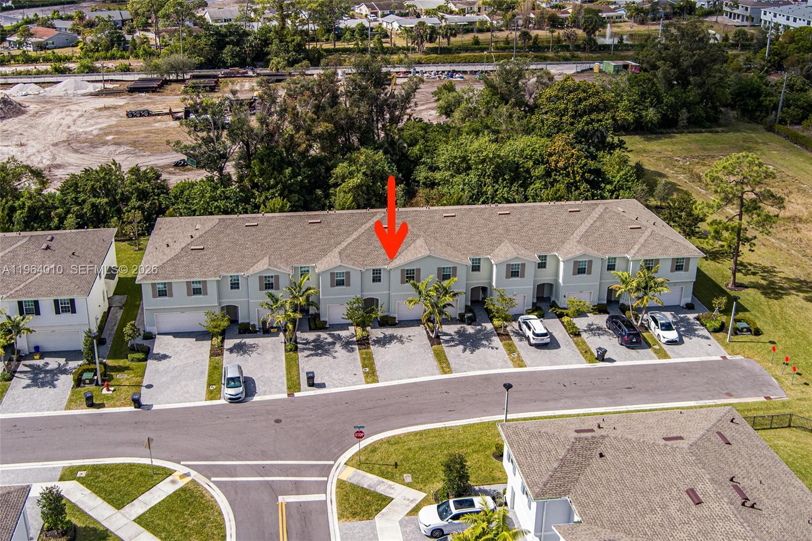 LAKESHORE AT THE FOUNTAINS - Residential