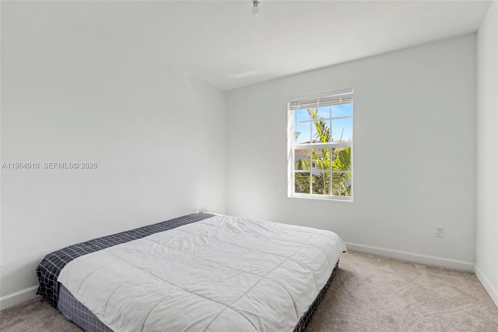 LAKESHORE AT THE FOUNTAINS - Residential