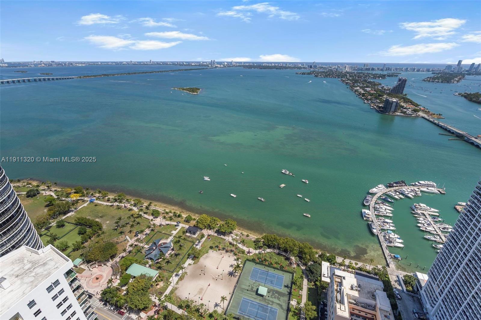 OPERA TOWER CONDO - Residential