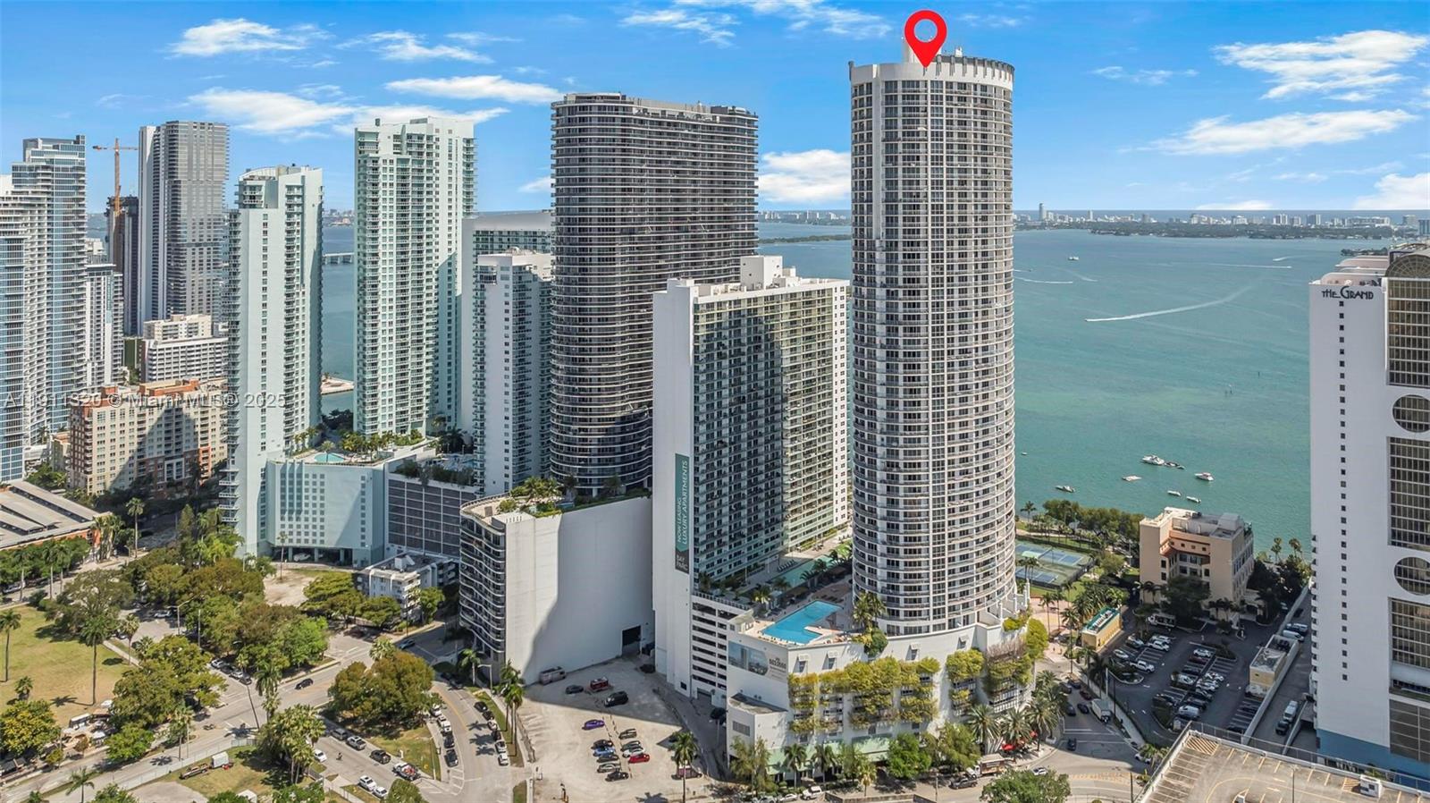 OPERA TOWER CONDO - Residential