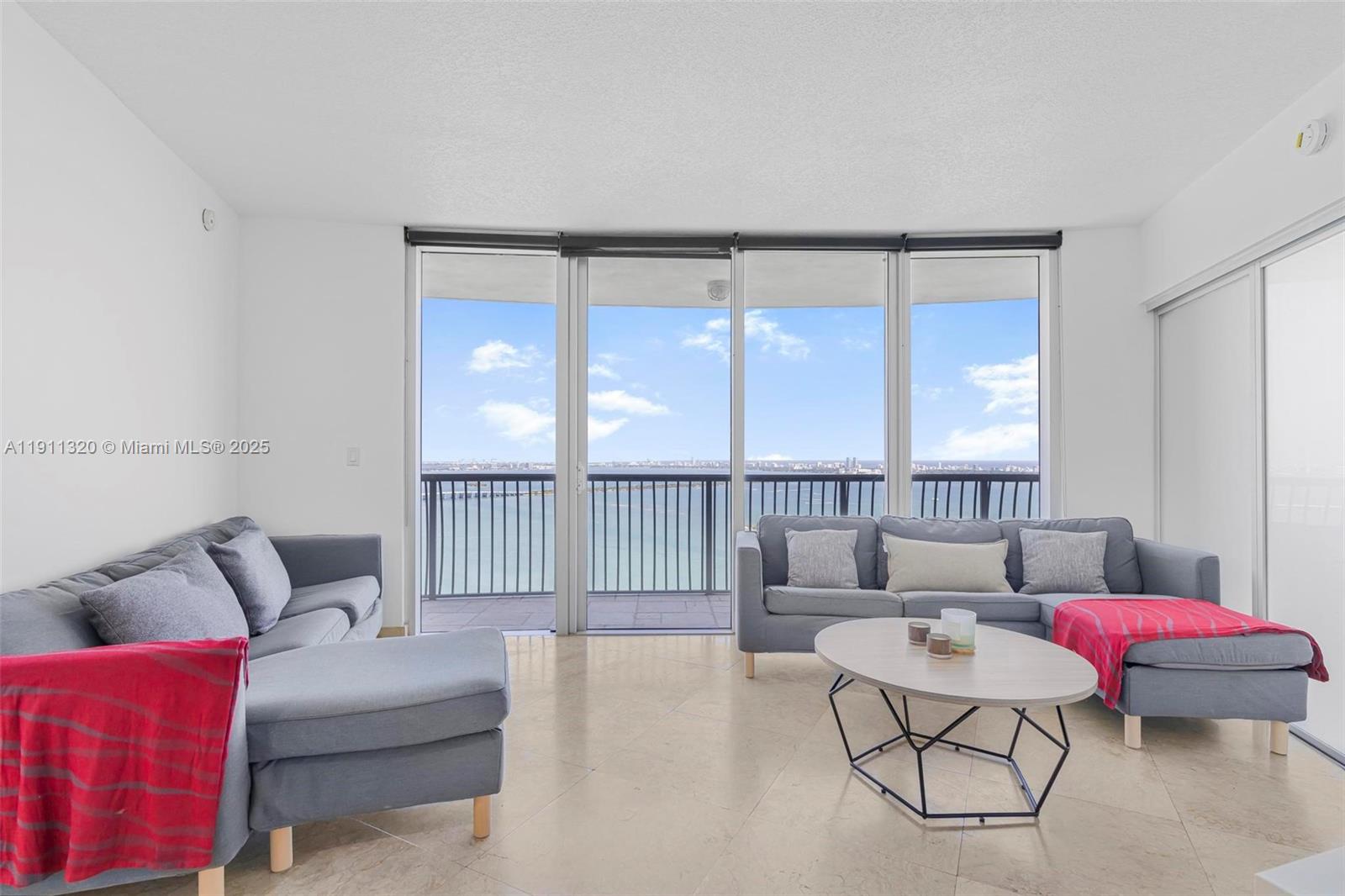 OPERA TOWER CONDO - Residential