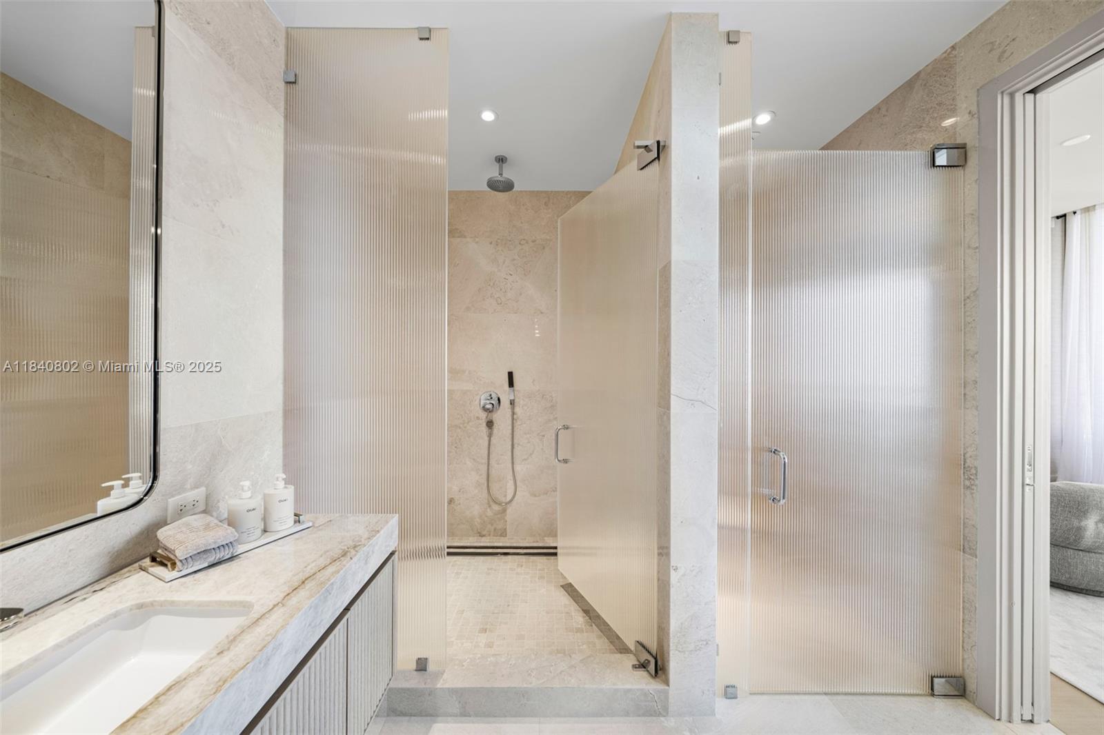 Five Park Condo - Residential