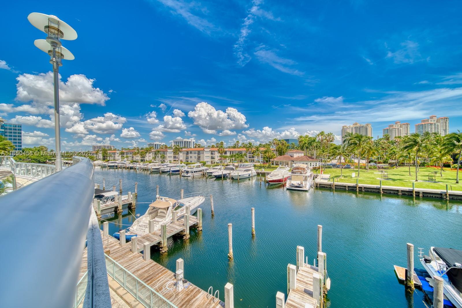 THE ATRIUM AT AVENTURA CO - Residential