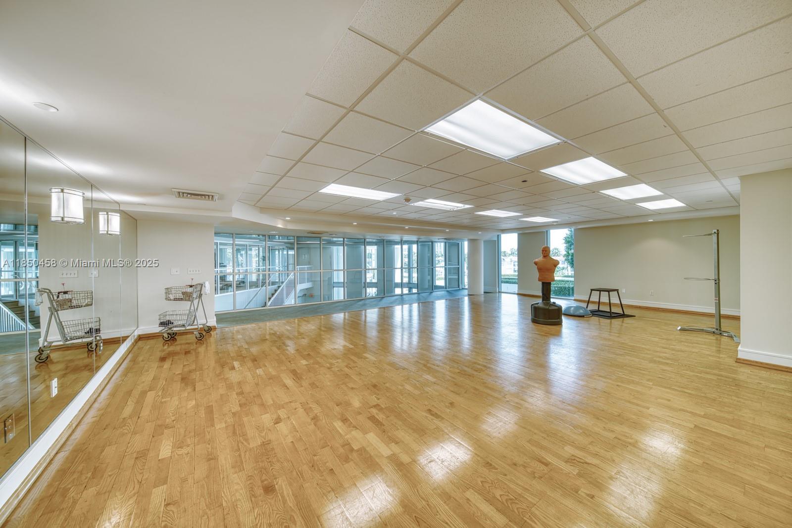 THE ATRIUM AT AVENTURA CO - Residential