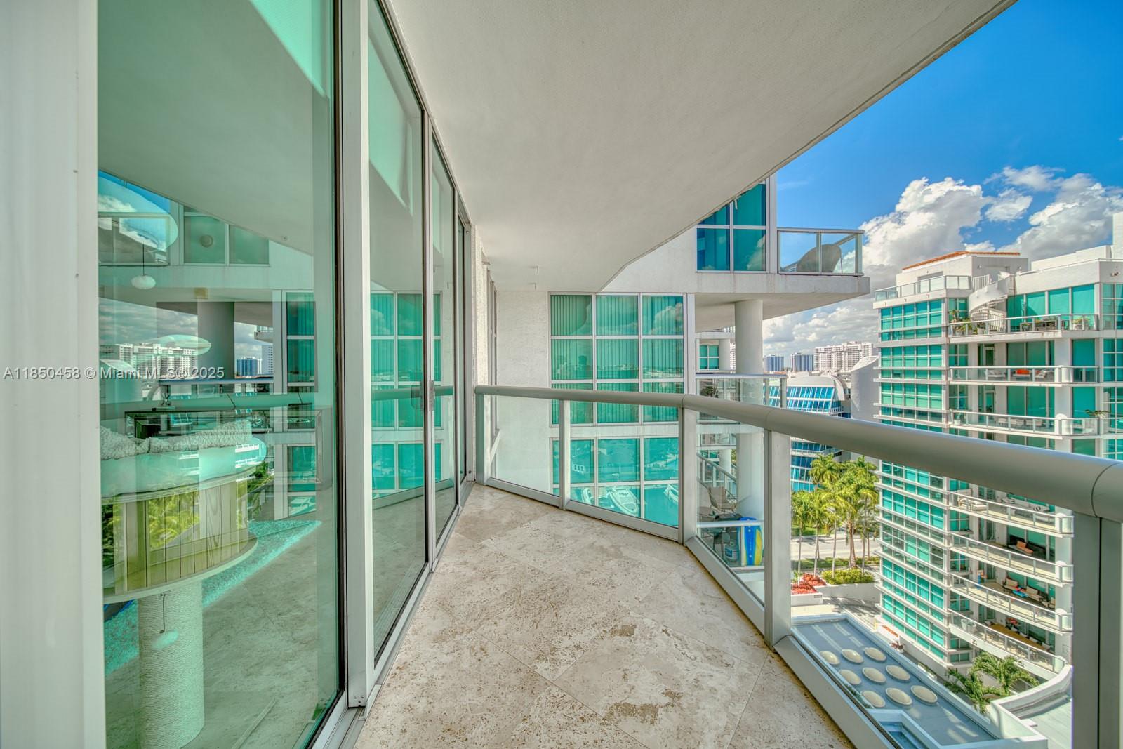 THE ATRIUM AT AVENTURA CO - Residential